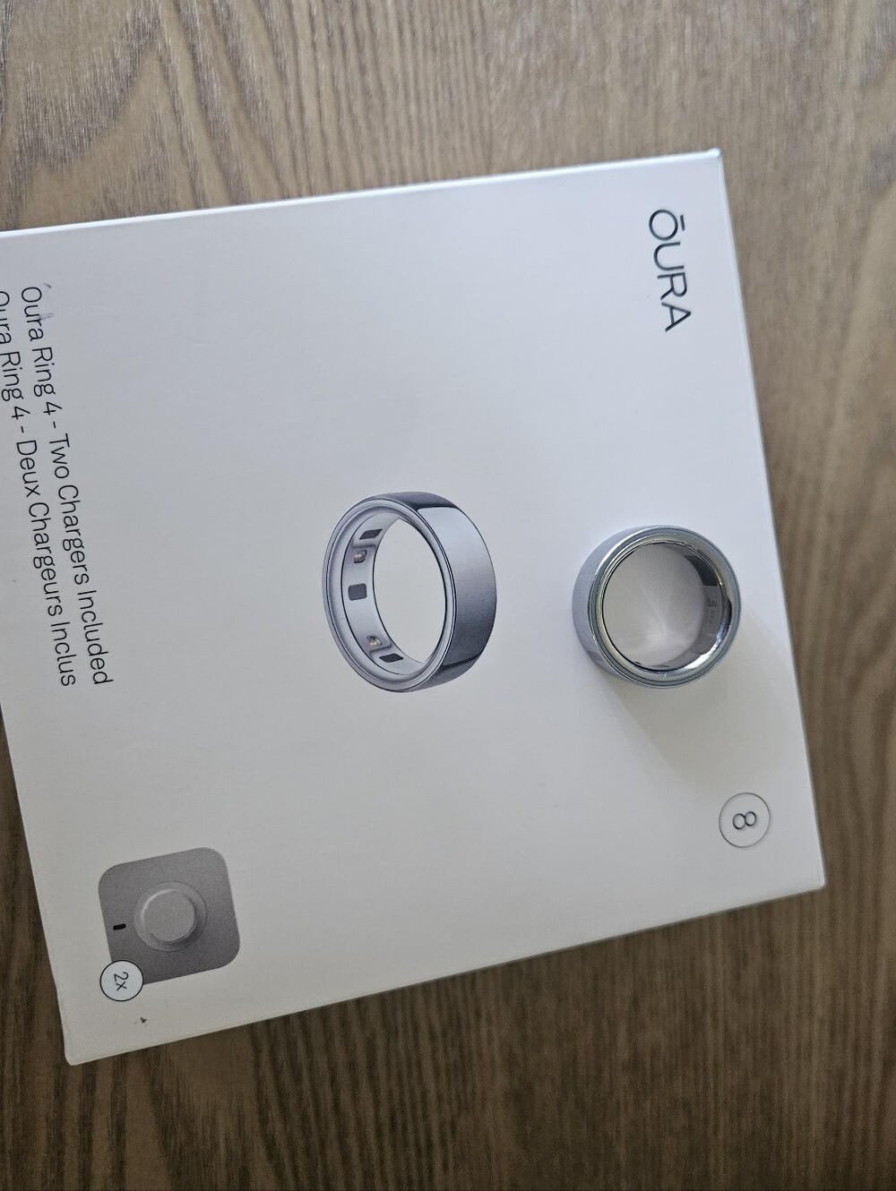 Oura Ring 4 Smart Ring (Size 8) - Silver - Picture 2 of 4